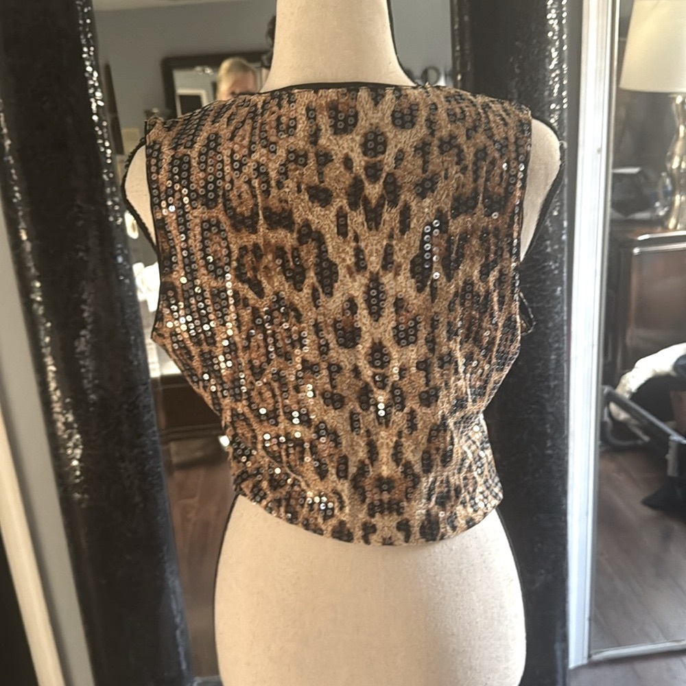 Leopard Print Sequin Buttoned Vest - image 4